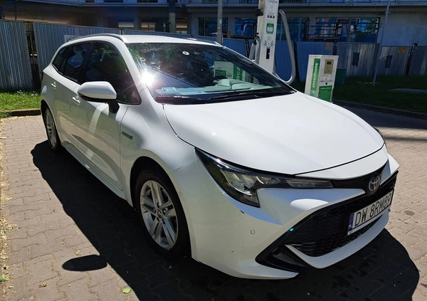 Toyota Corolla cena 87330 przebieg: 44797, rok produkcji 2021 z Wrocław małe 106
